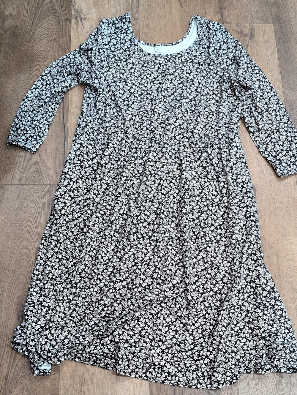 Old Navy Black and White Floral Maxi Dress